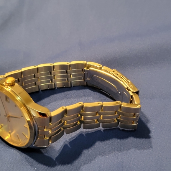 Seiko Datejust men's 2-tone quartz watch - Picture 4 of 7